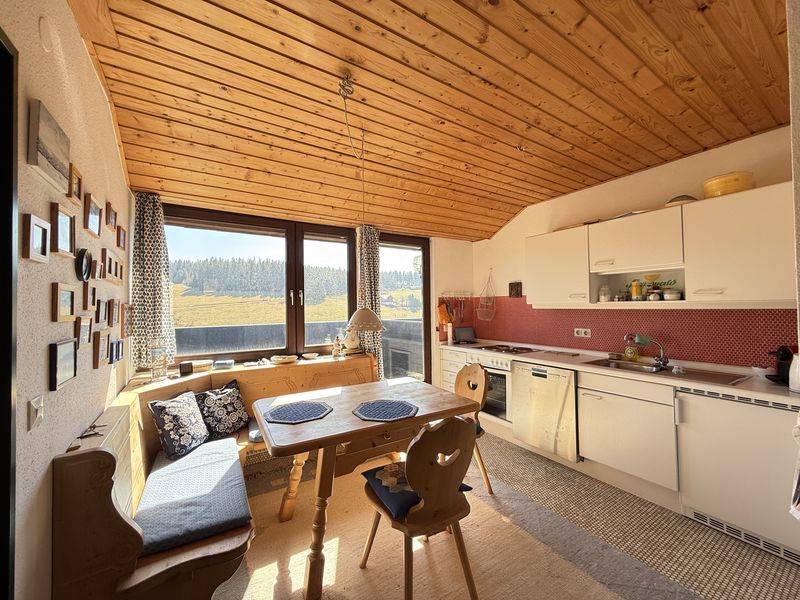Wohnen über den Dächern - Gemütliche Dachgeschoss-Wohnung in ruhiger Lage von Schönwald